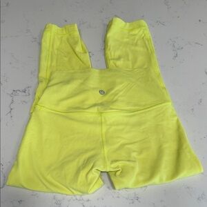 Lululemon Neon Yellow Leggings Cropped 20” inseam - 2